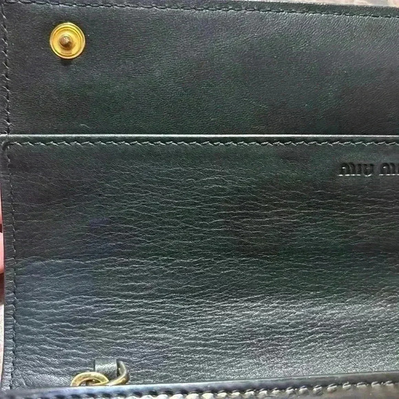 Miu Miu Black Patent Leather Long Wallet - Picture 6 of 13